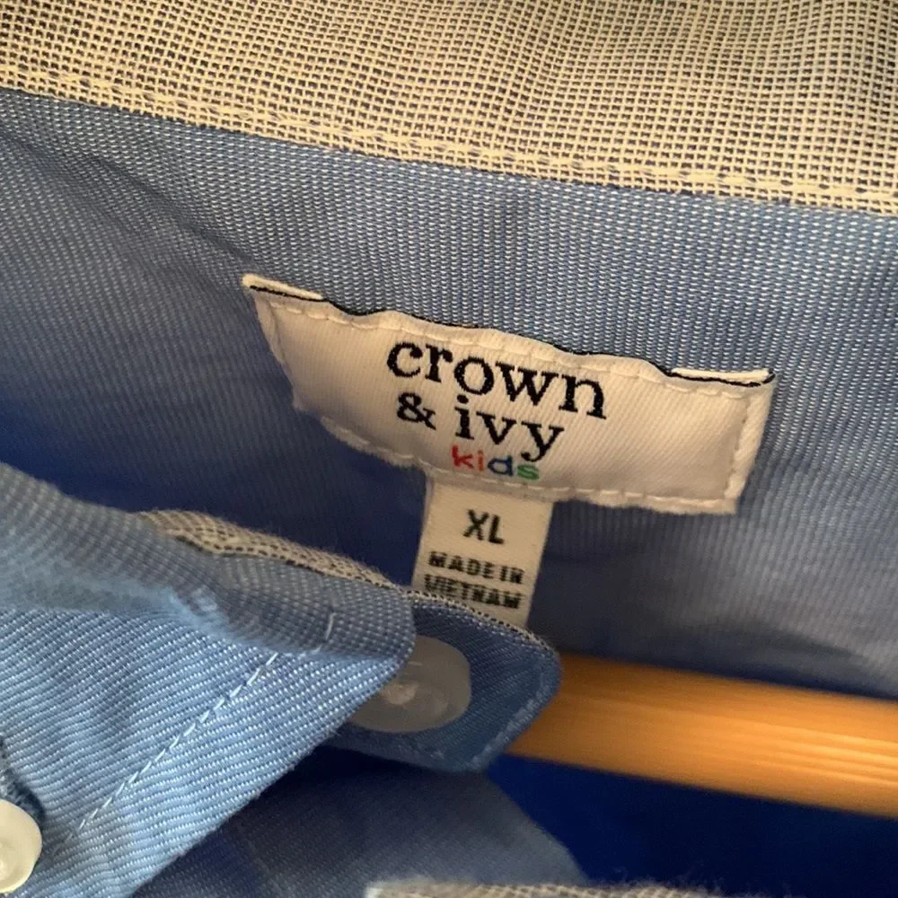 Crown and Ivy shirt